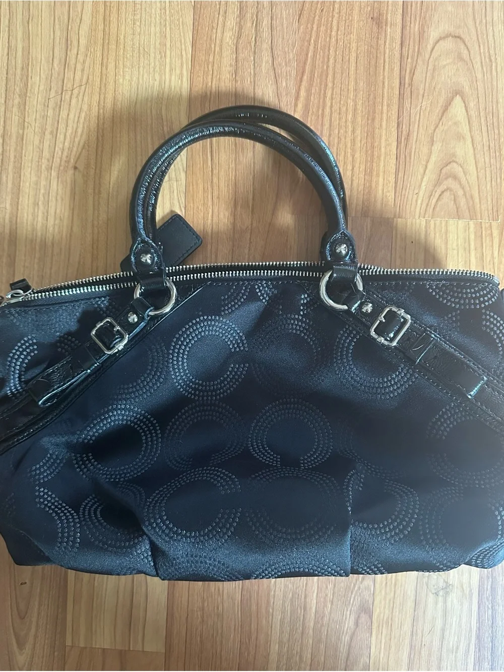 Coach Madison Dotted Op Art Sophia Satchel (100% Authentic)